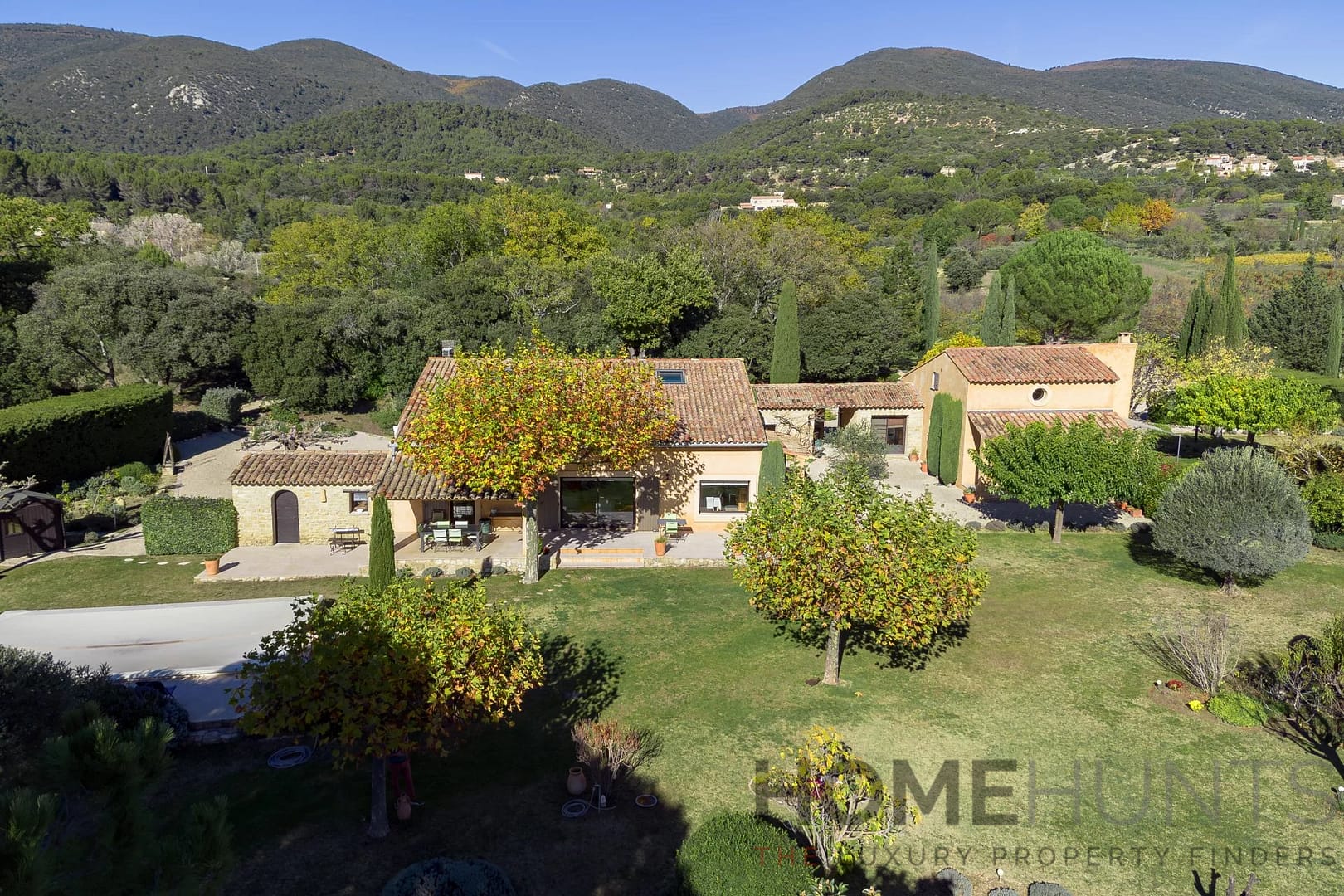 property_HH-15987840-23