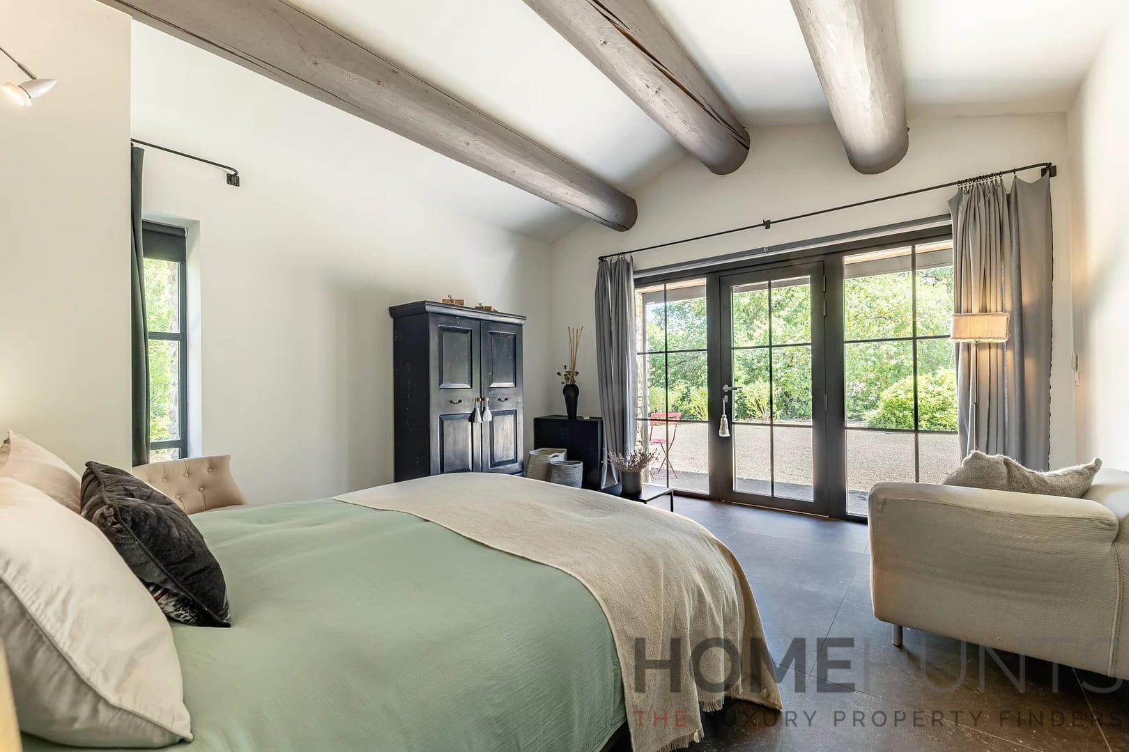 property_HH-15987842-10