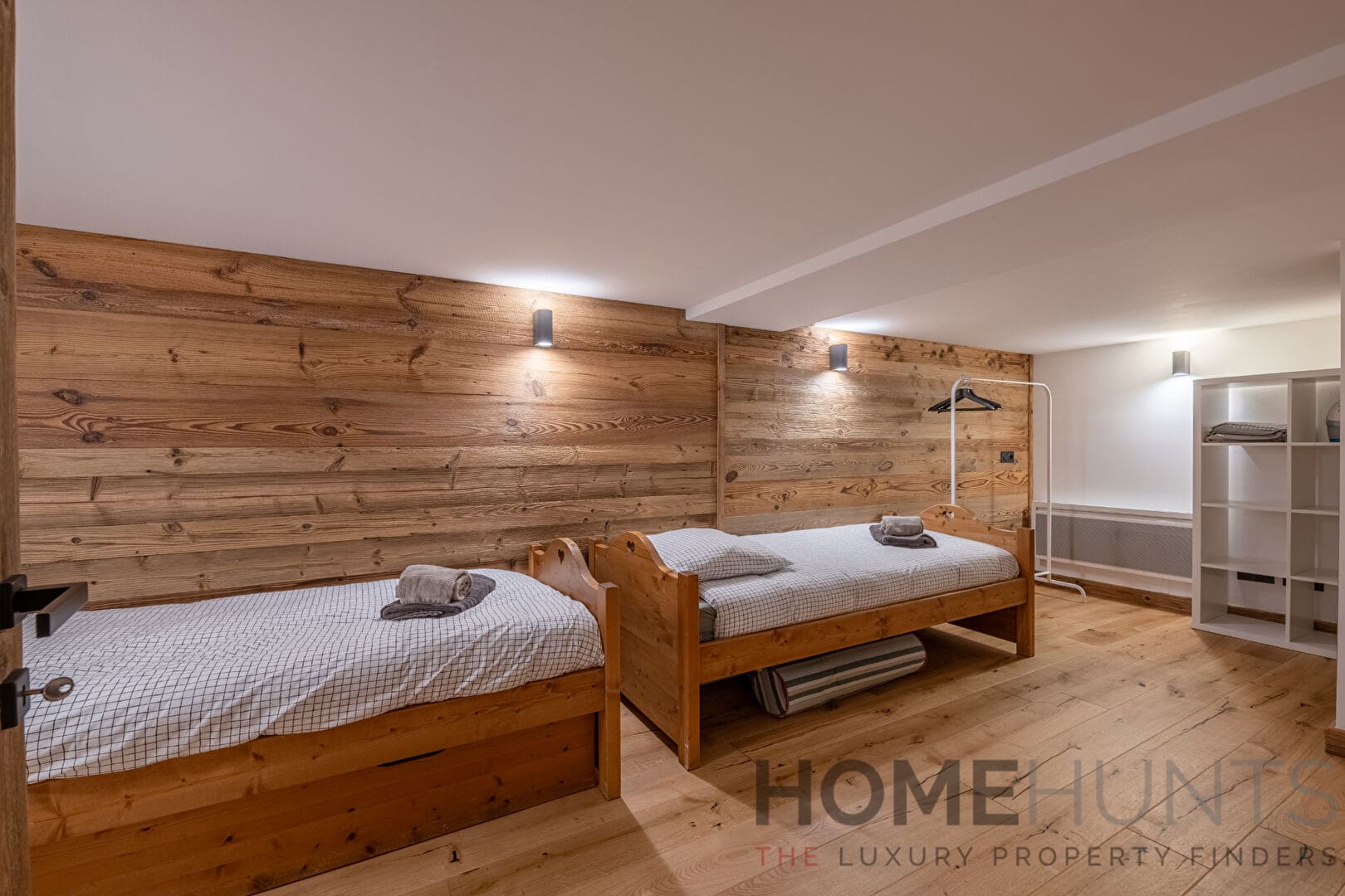 property_HH-15994313-16