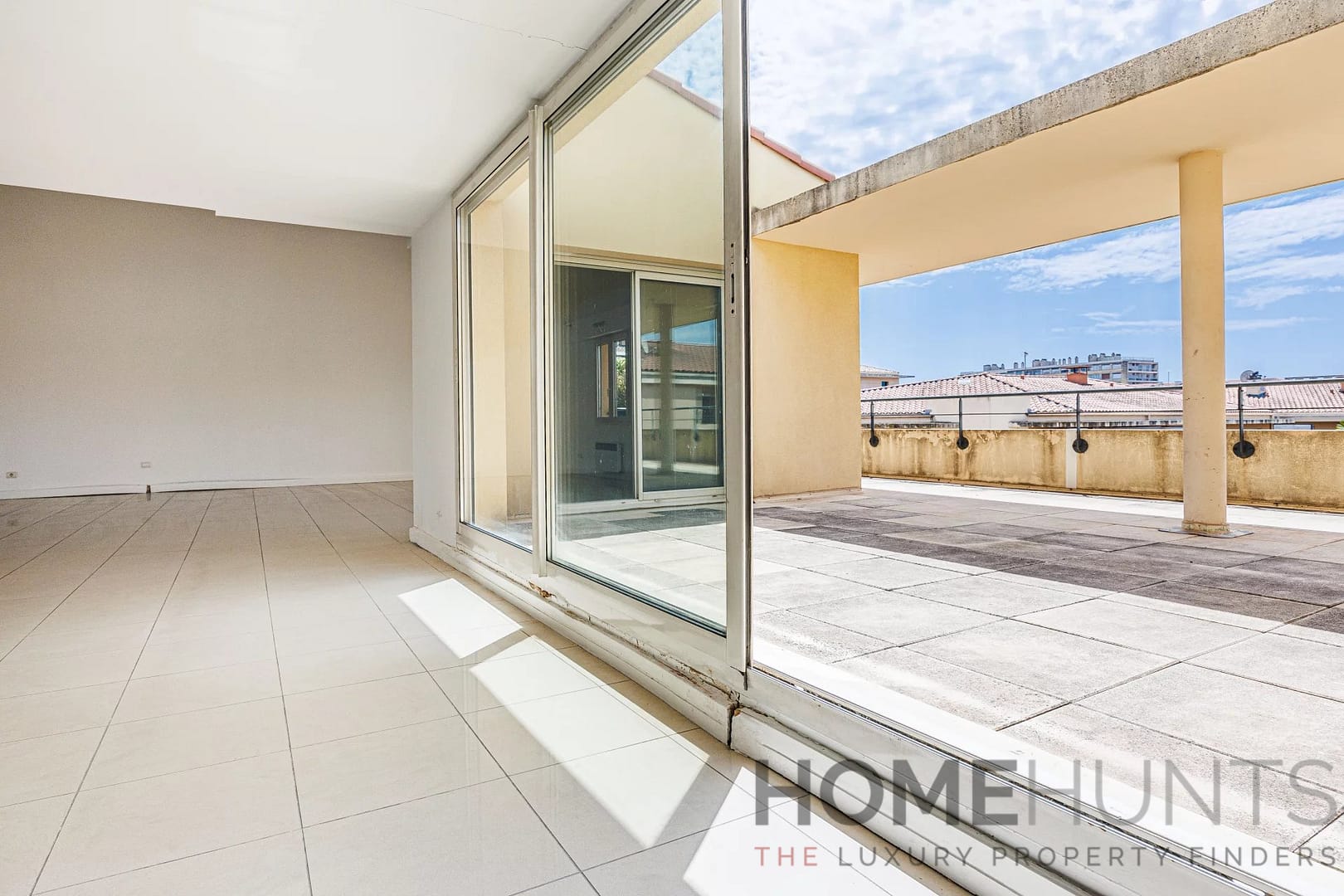 property_HH-15419808-24