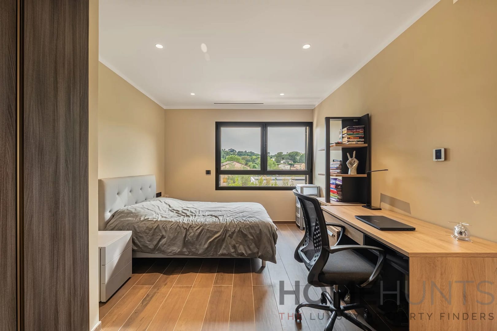 property_HH-15791945-23