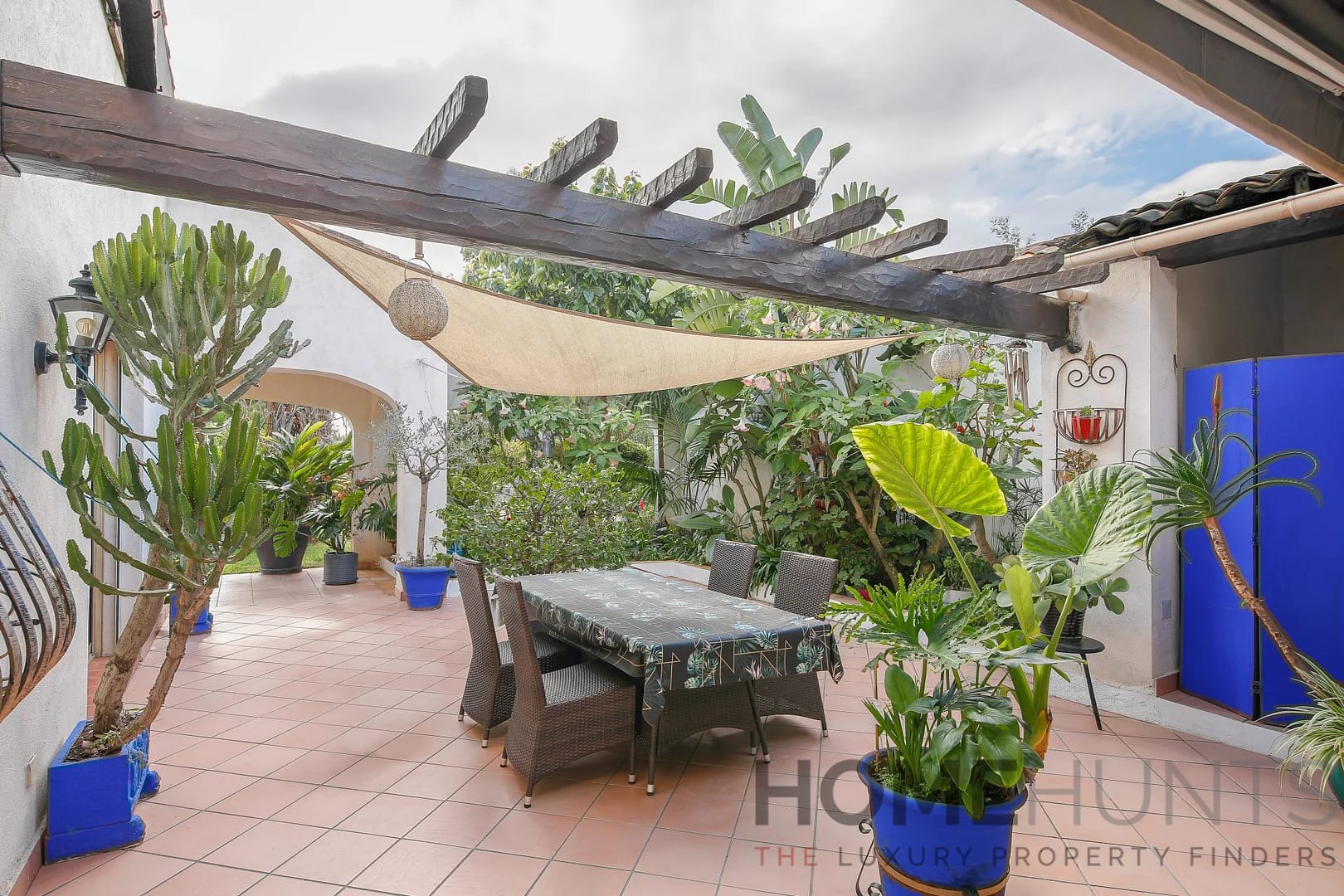 property_HH-16002456-11