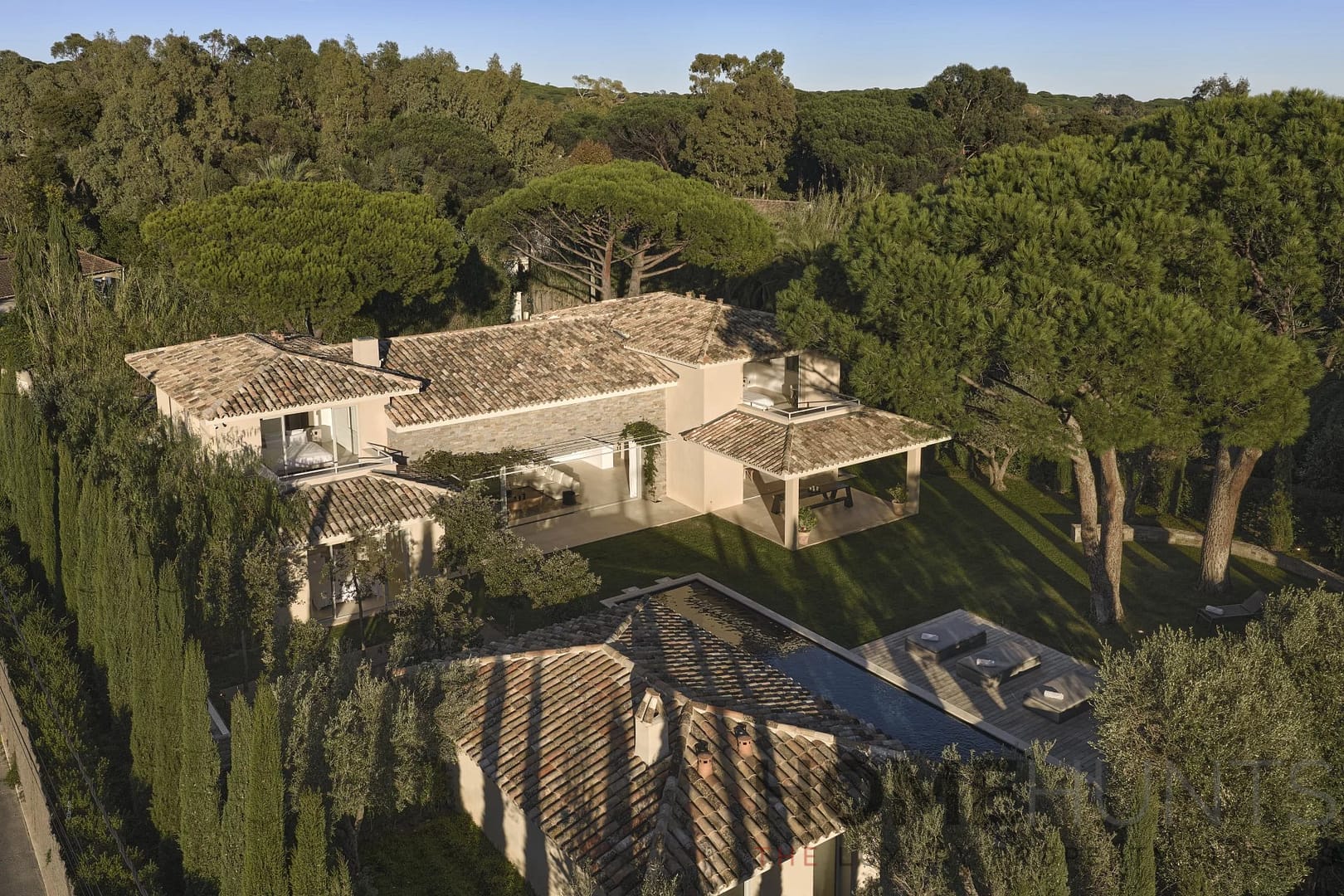 property_HH-16011030-24