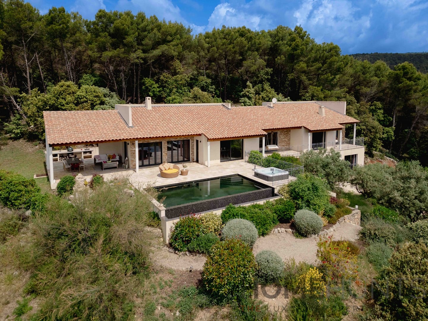 property_HH-15980938-21