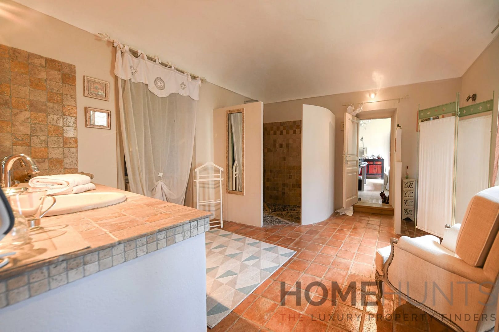 property_HH-16044048-21