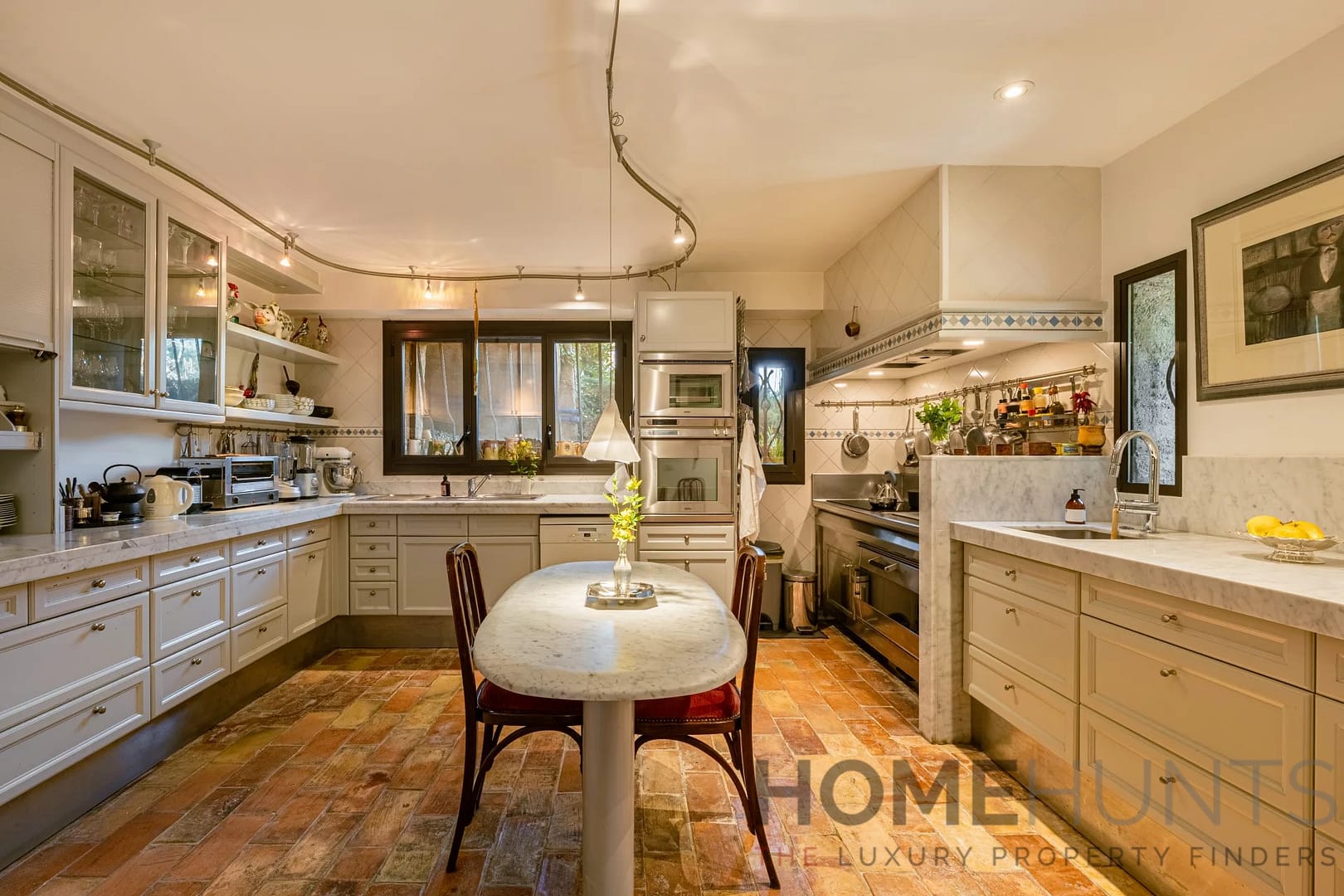 property_HH-16049338-10