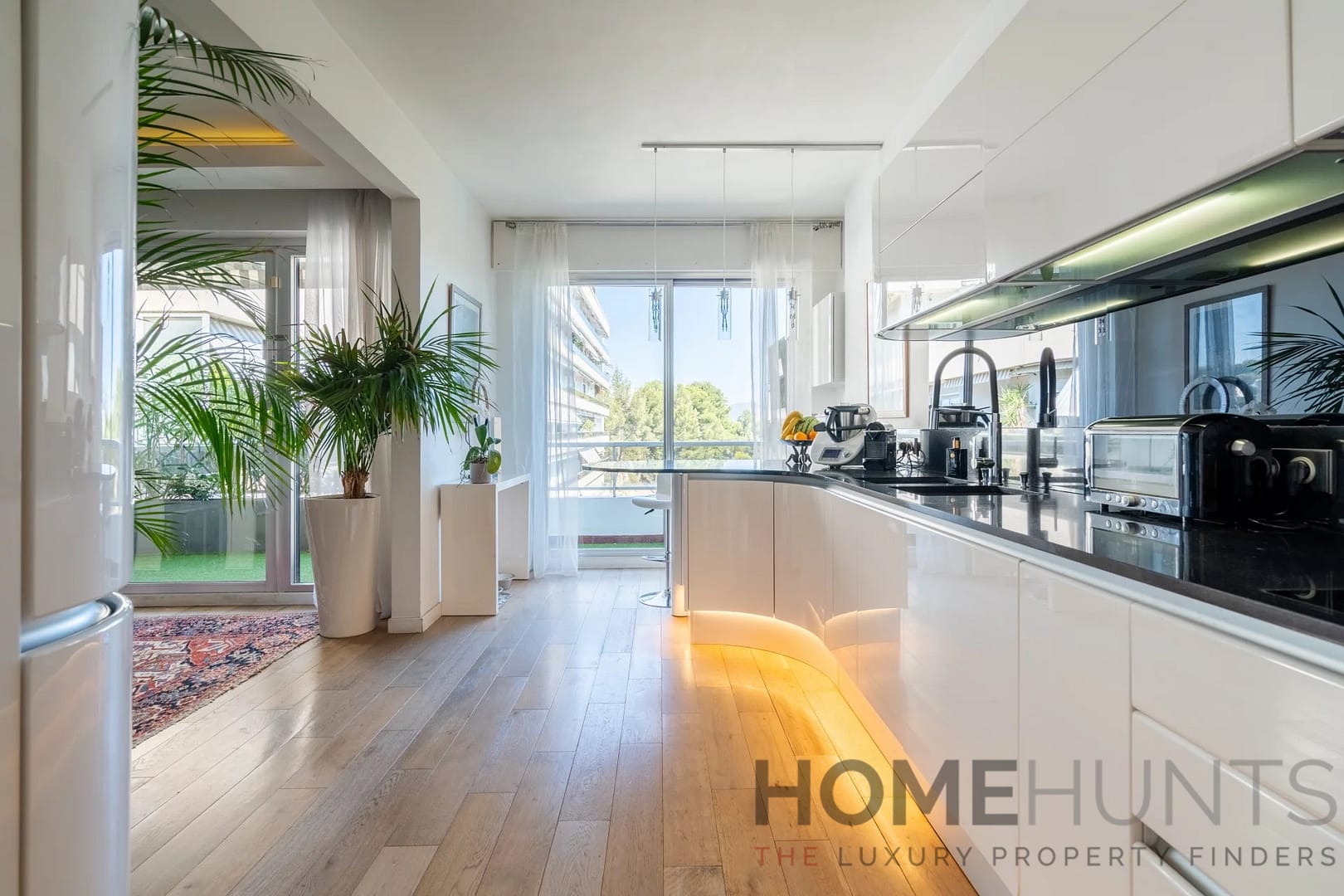 property_HH-15889920-12