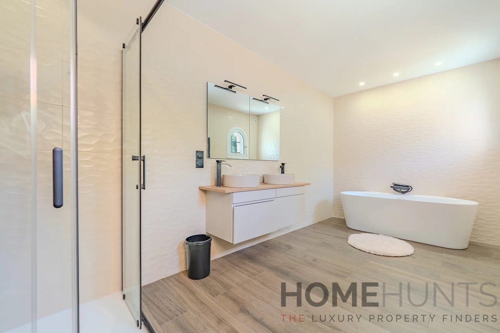 property_HH-15955105-11