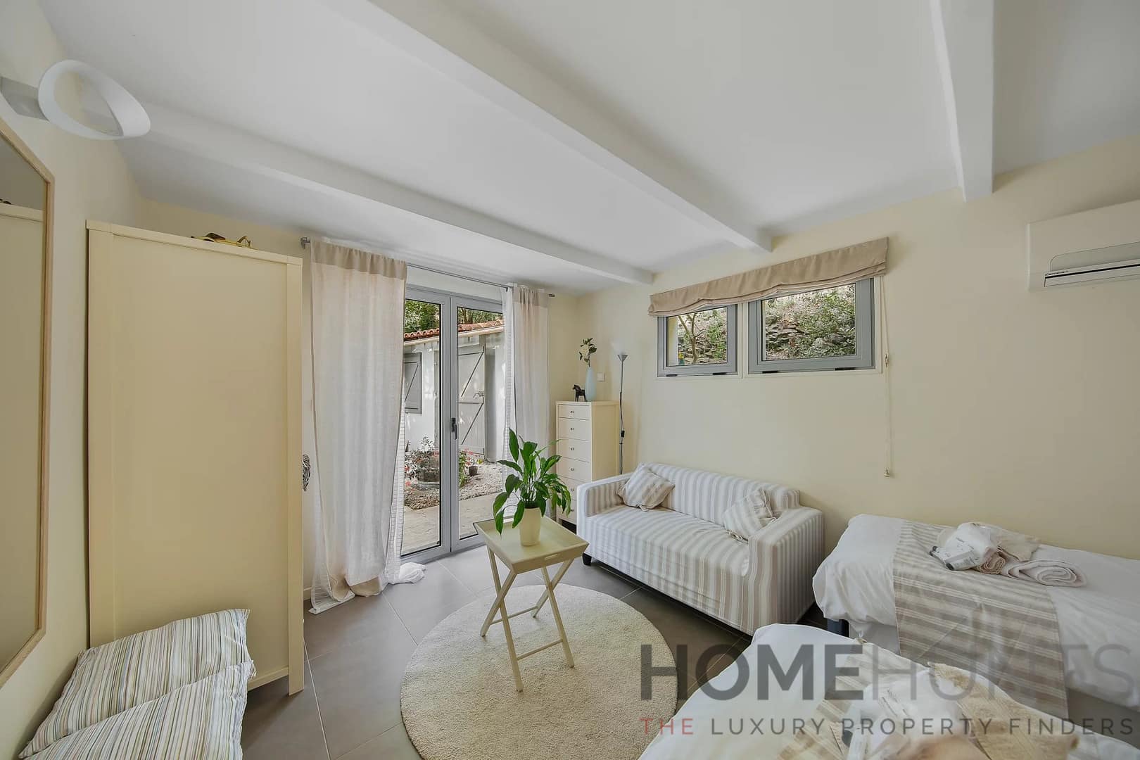 property_HH-15967001-12