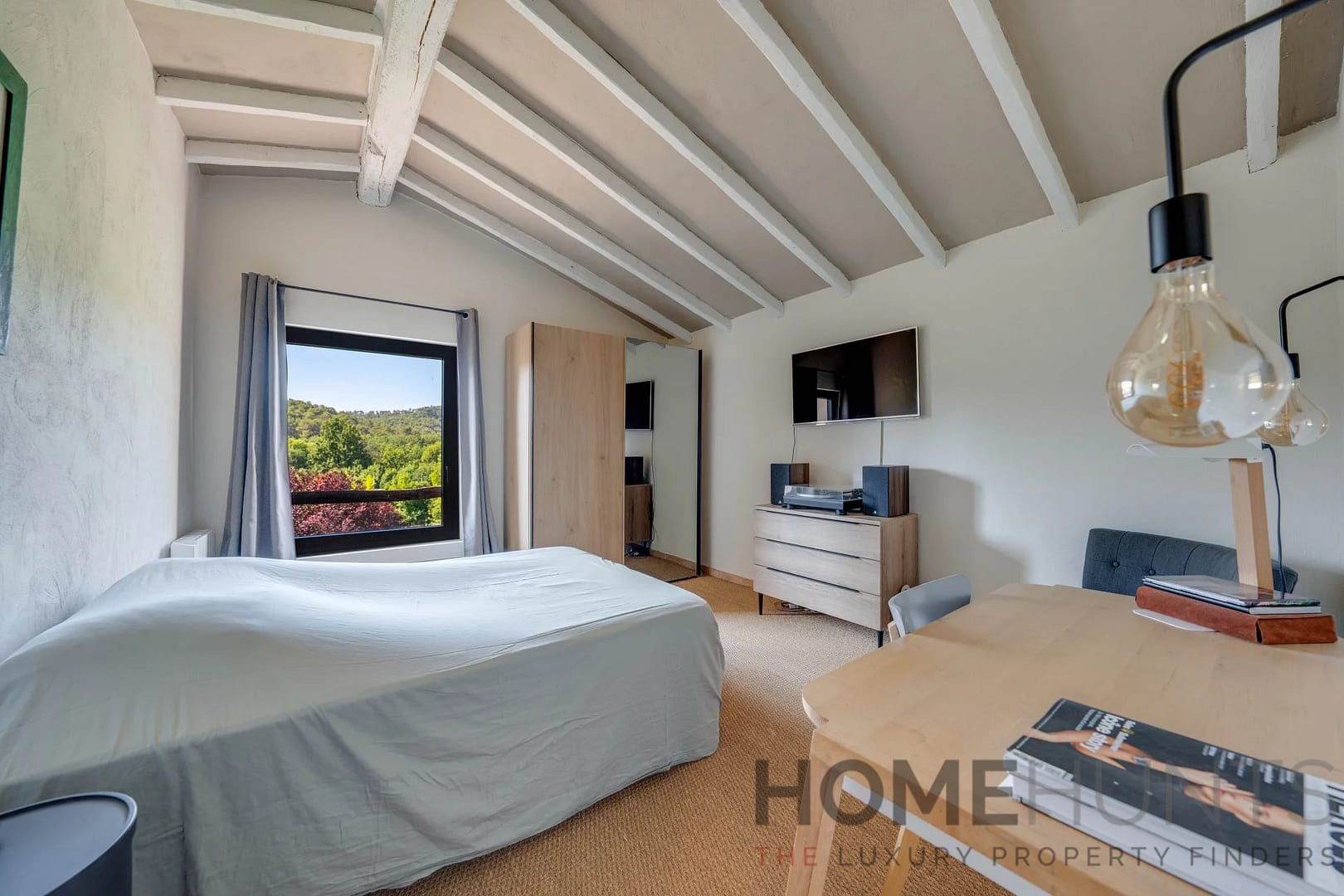 property_HH-15853658-12