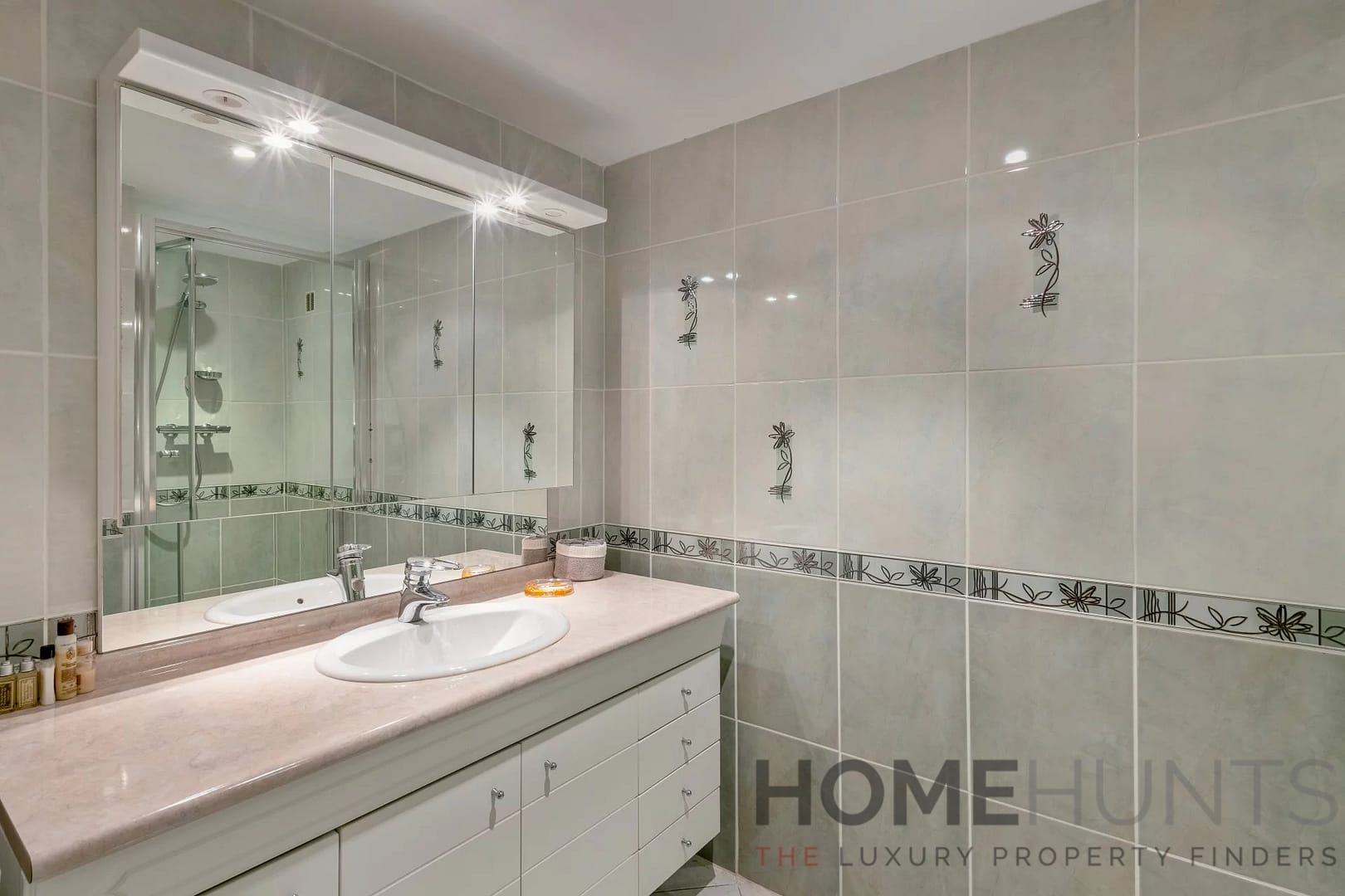 property_HH-16148618-11