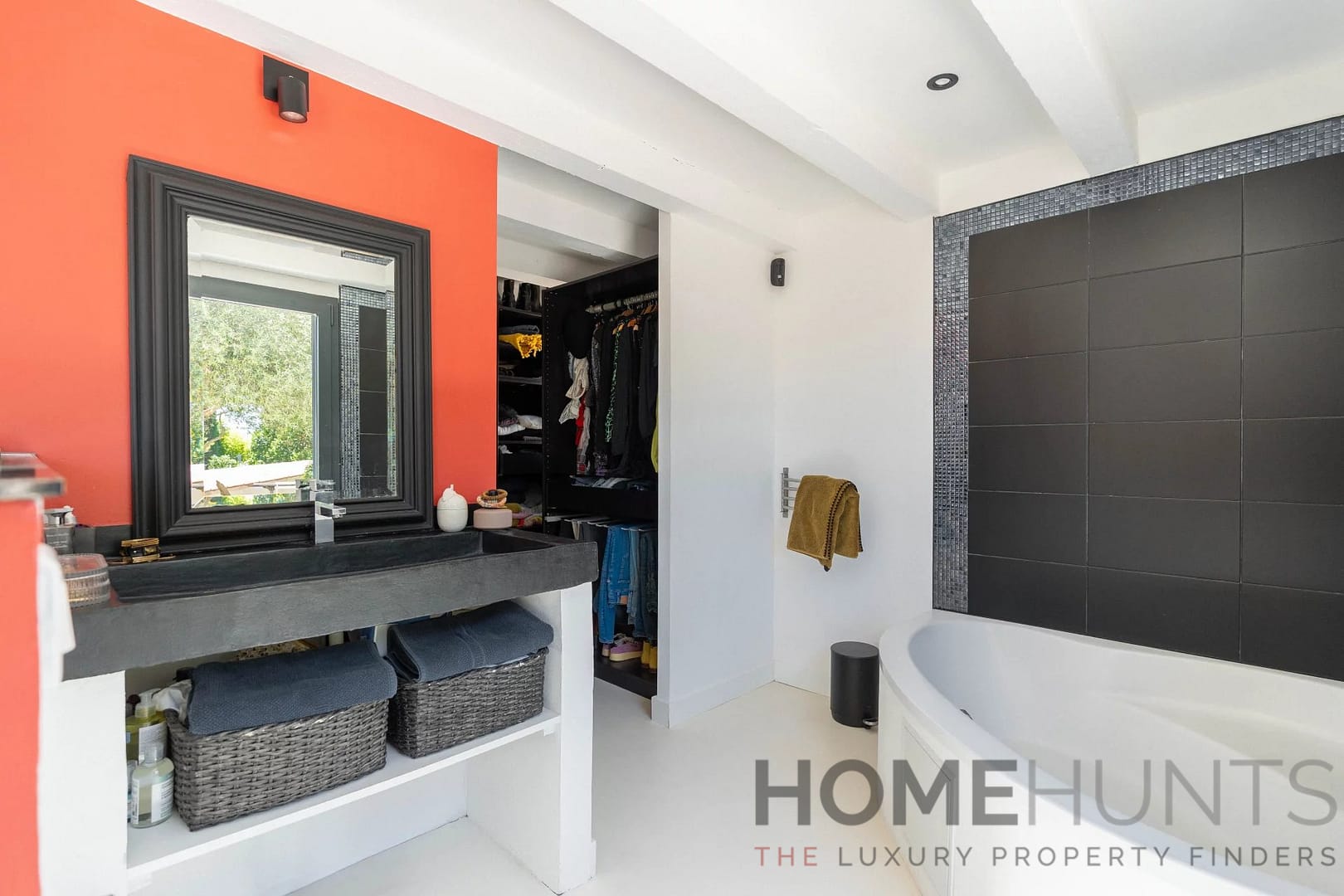 property_HH-15881140-11