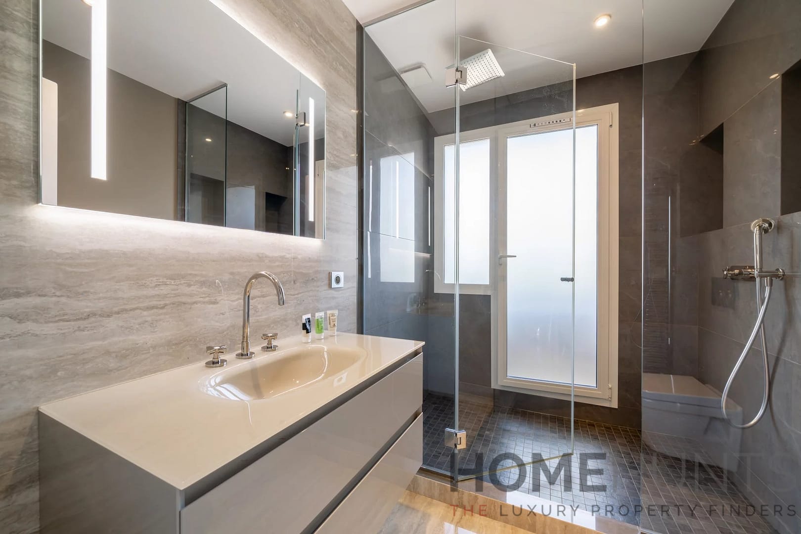 property_HH-15889814-12