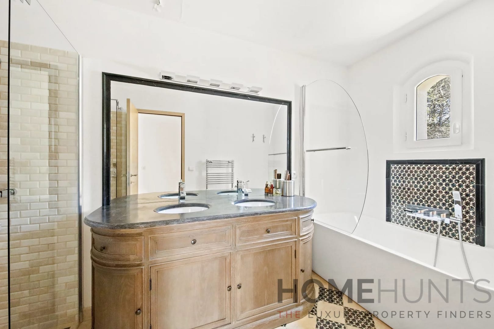 property_HH-15893082-17