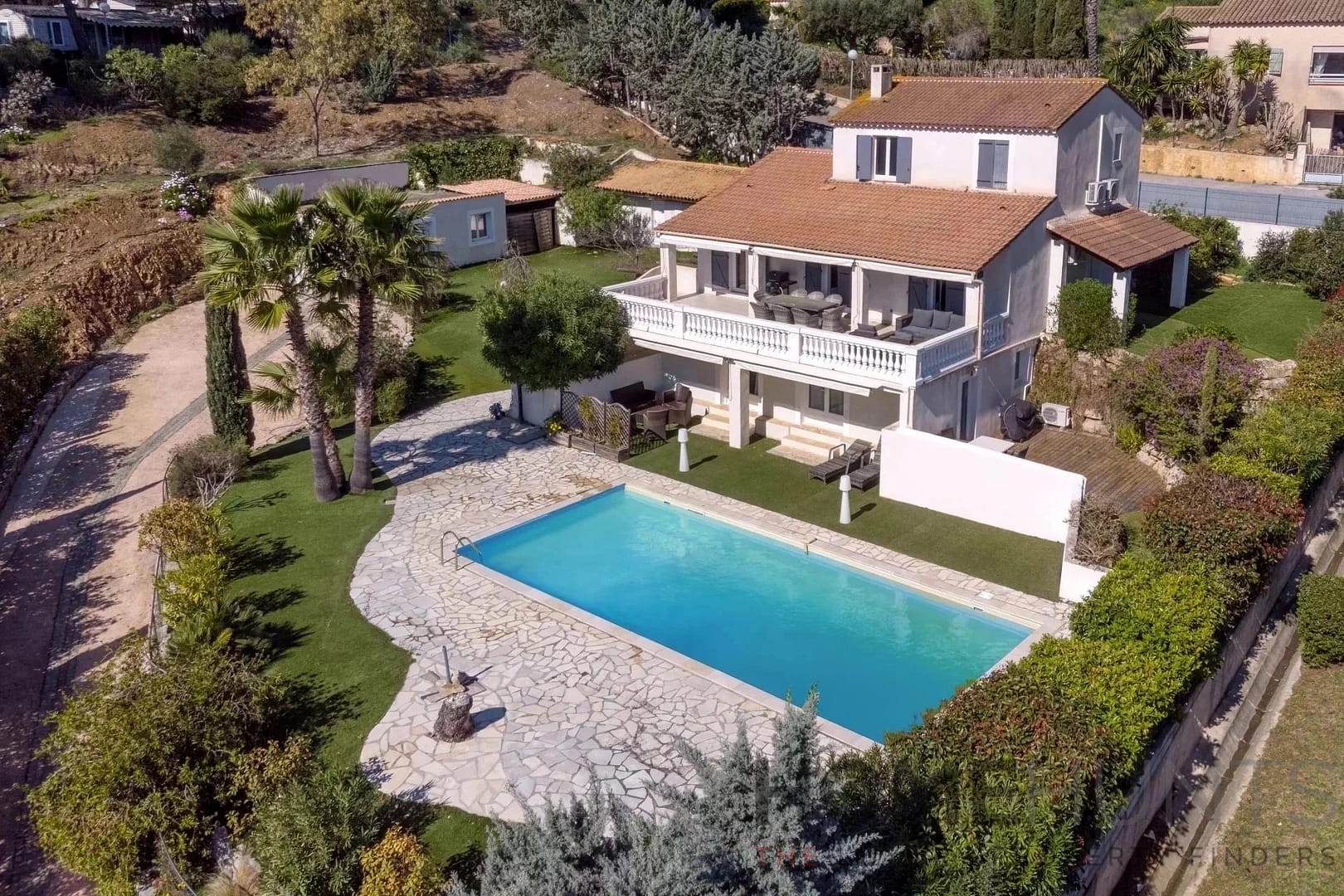 property_HH-16190677-12