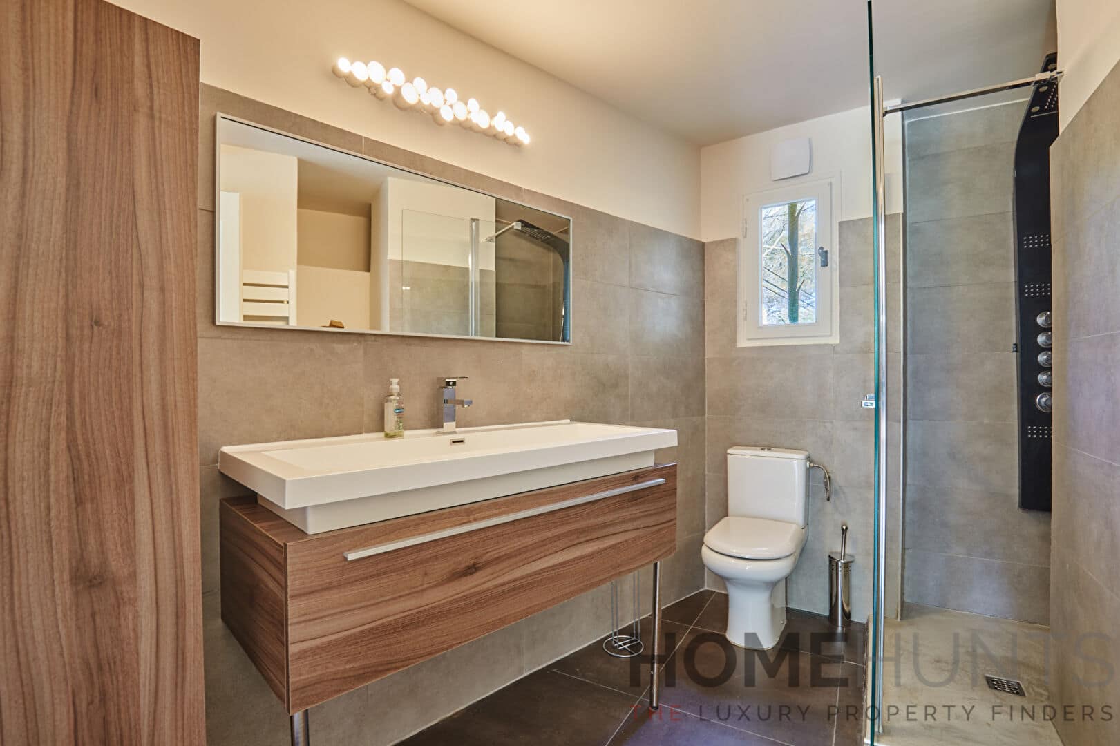 property_HH-15933441-10