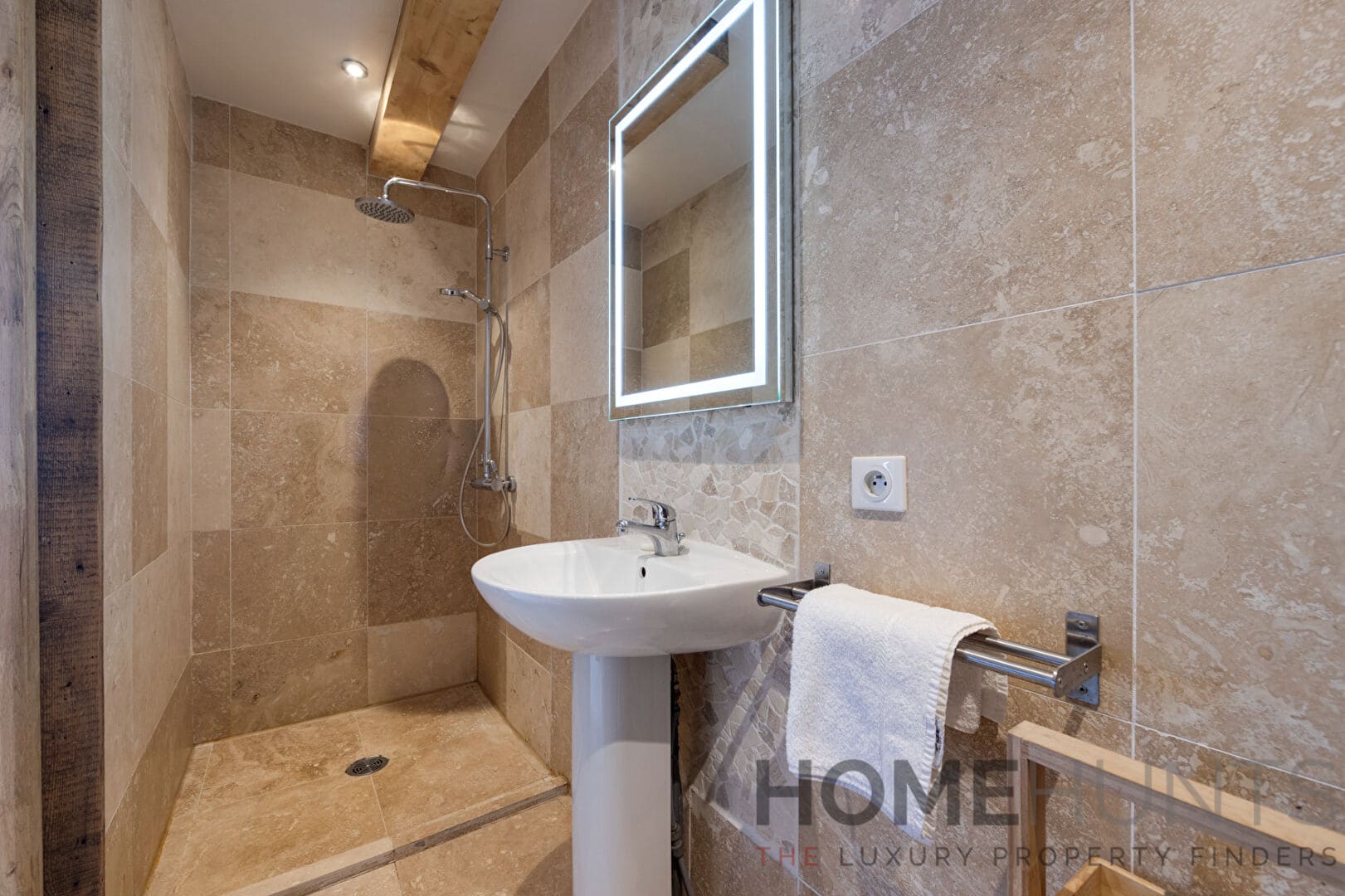 property_HH-16104804-10