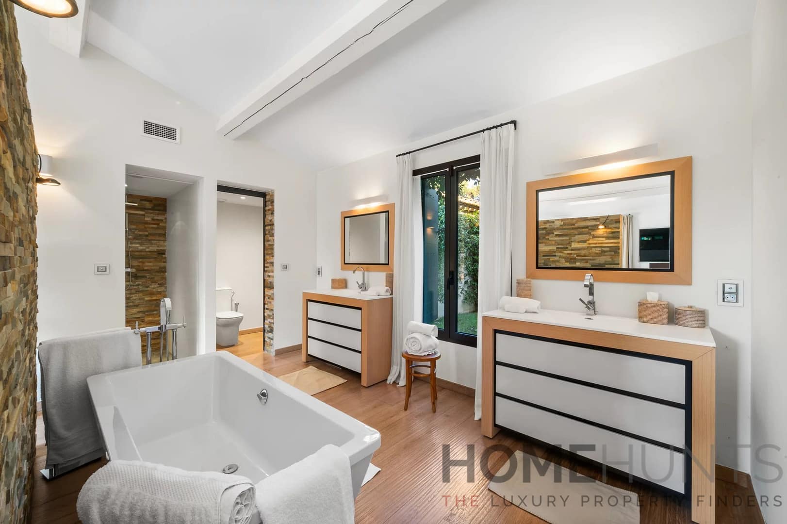 property_HH-15876278-10