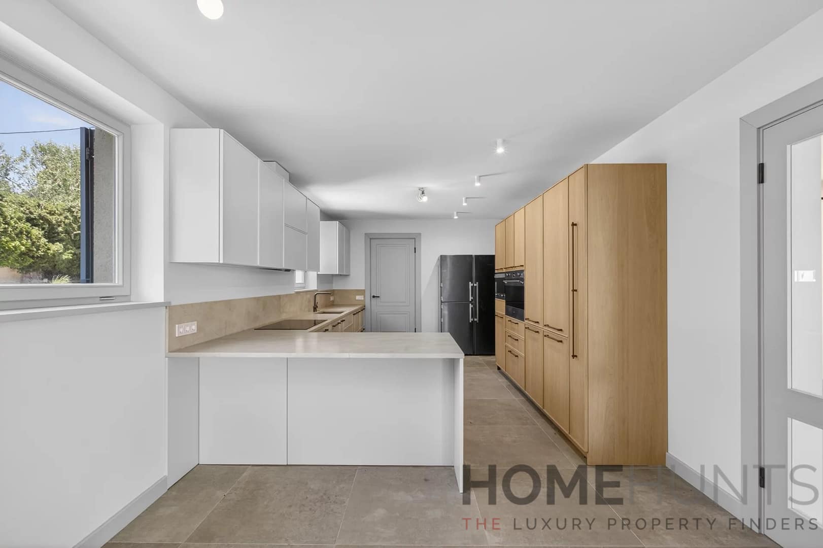 property_HH-16204282-12