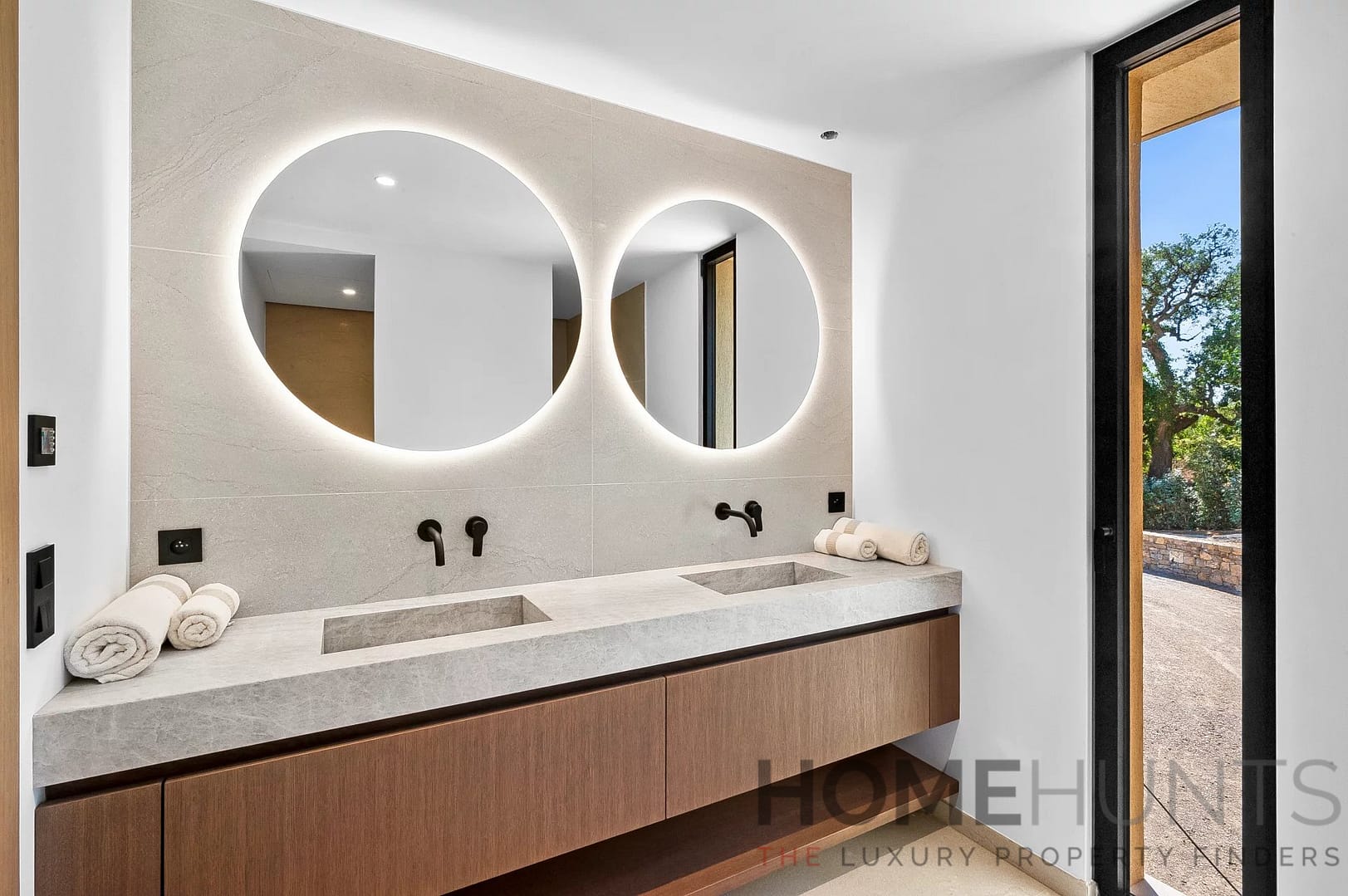 property_HH-15892875-15