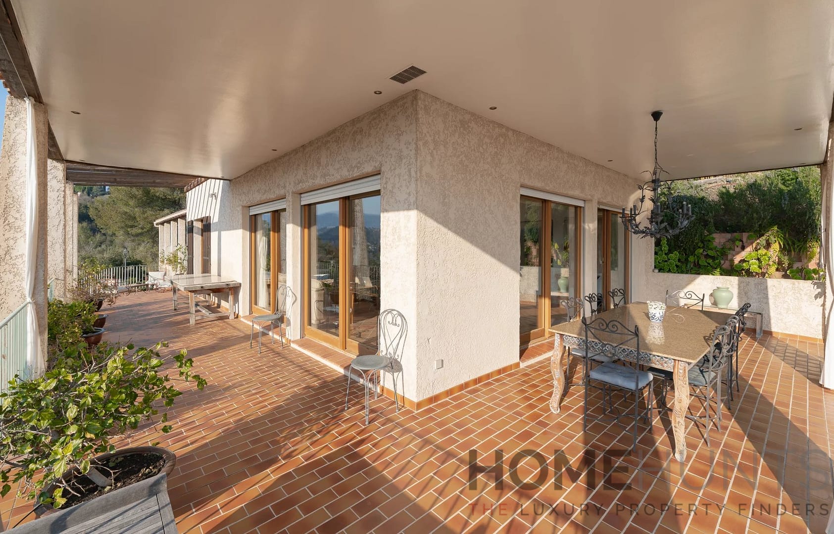 property_HH-14466087-12