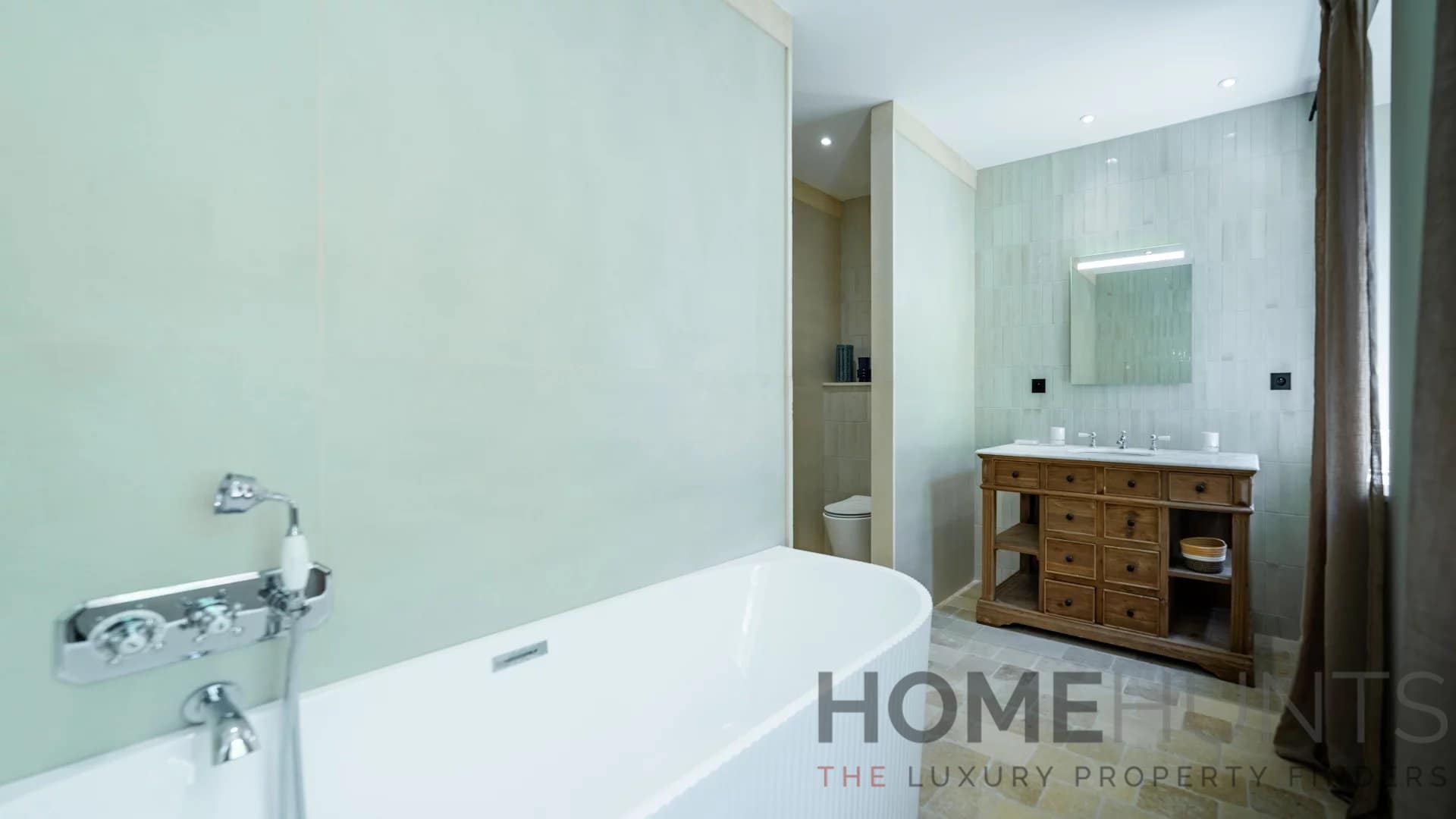 property_HH-15892810-24