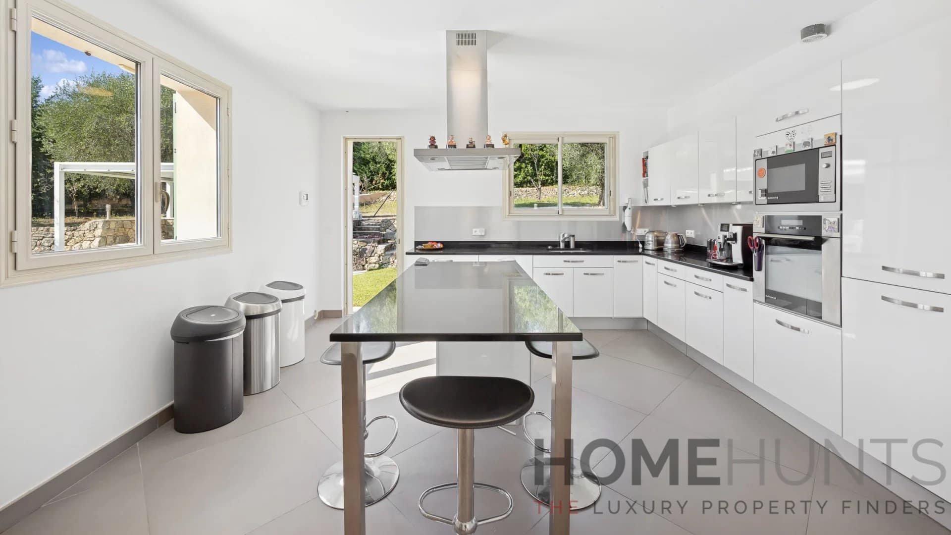 property_HH-15931925-5