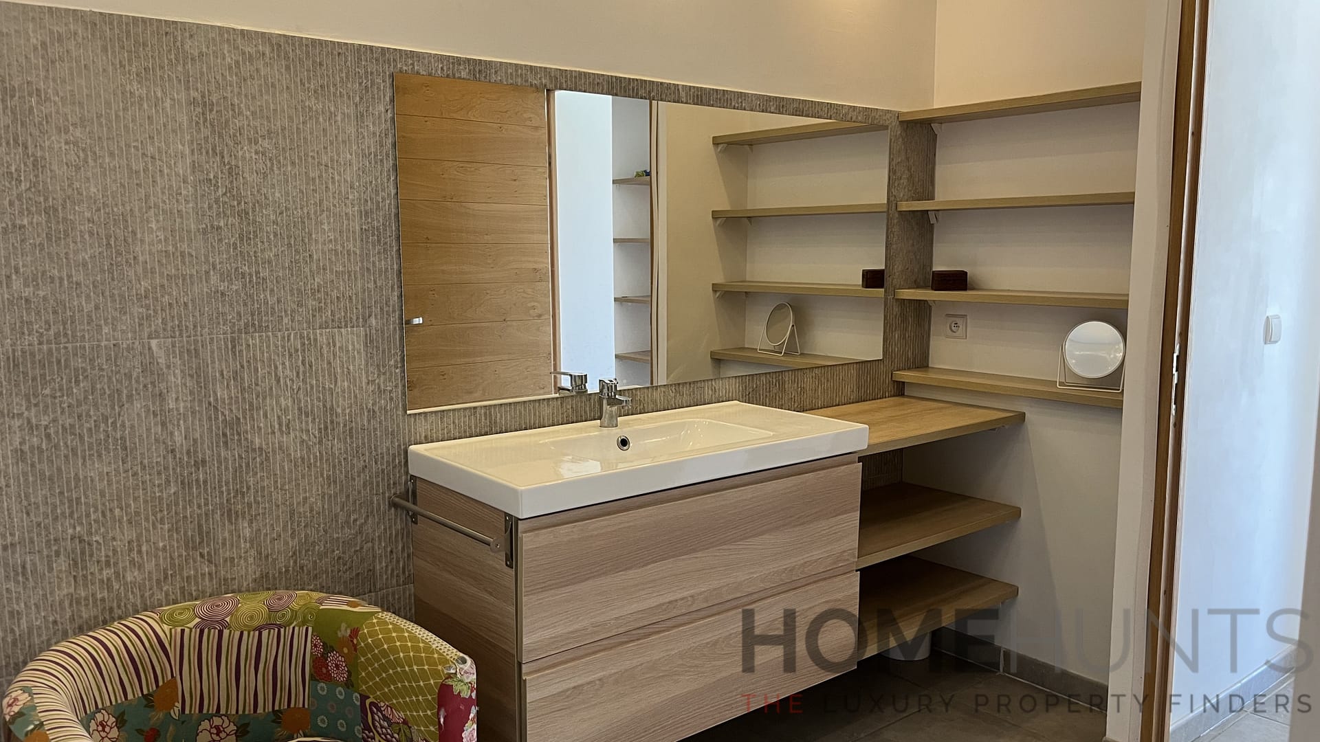 property_HH-15942327-12