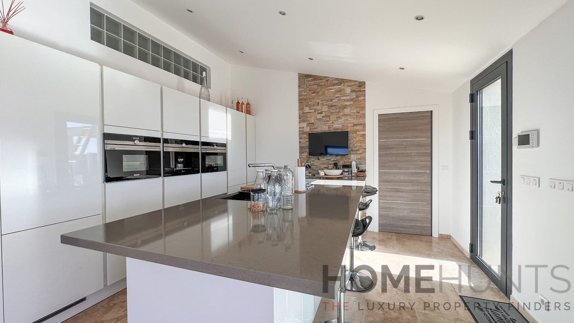 property_HH-16064977-8