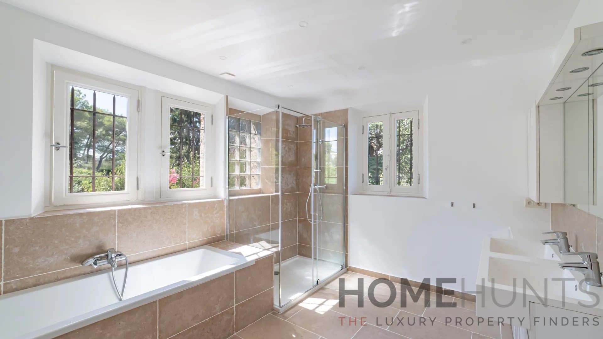 property_HH-15600813-23