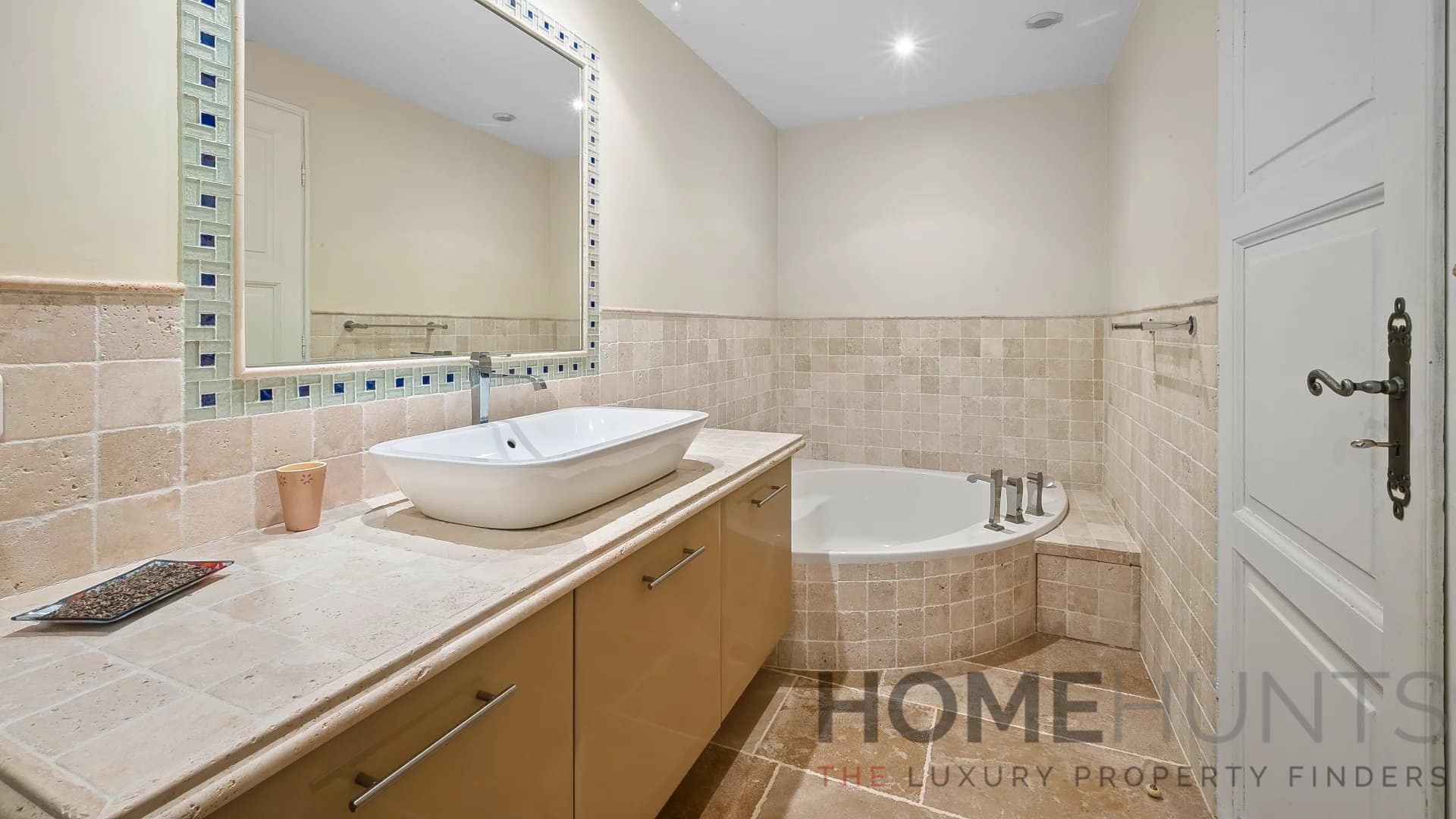 property_HH-15801618-27