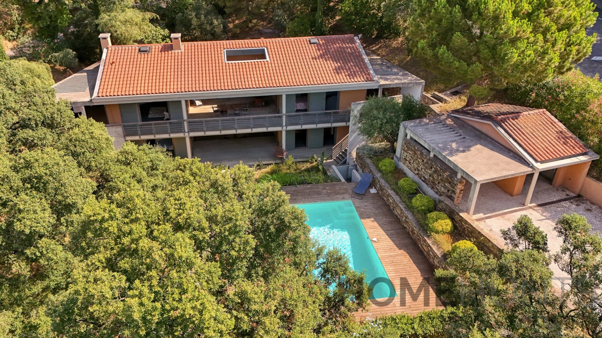 property_HH-16172848-28