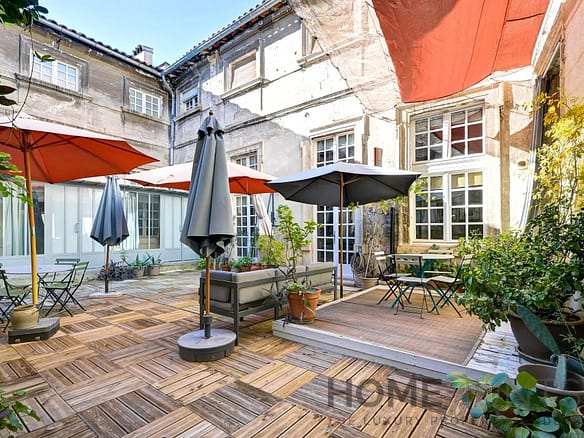 Villa/House in Avignon 3