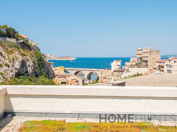 3 Bedroom Villa/House in Marseille 7