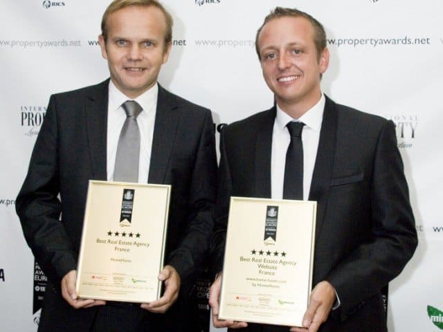 Double 5 Star win for Home Hunts at Top Industry Awards! 2 Double 5 Star win for Home Hunts