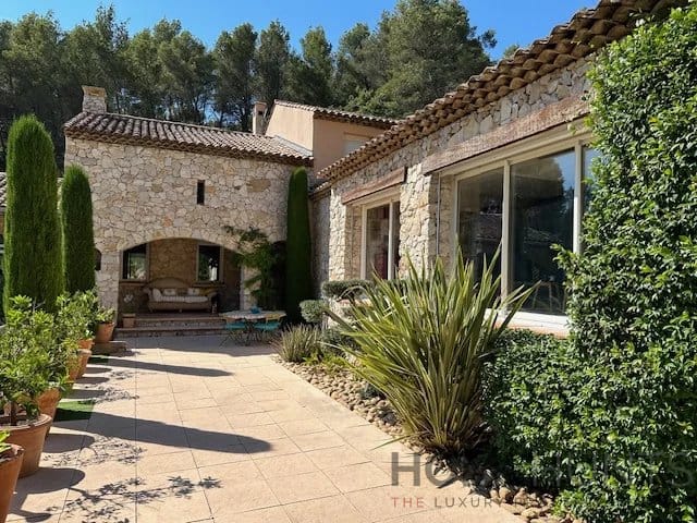 property_HH-15896034-8