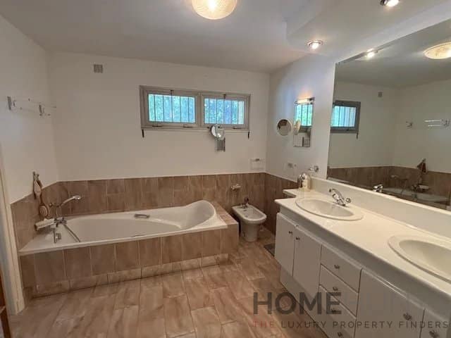 property_HH-15933077-13