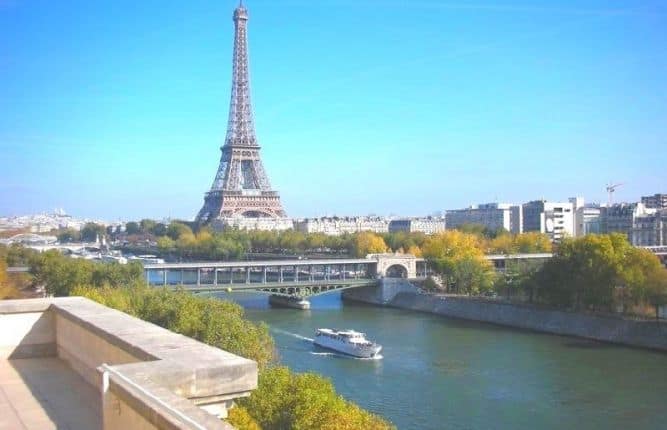 Four Stunning Views from the Best Places to Live in France 4 apartment with views of Paris