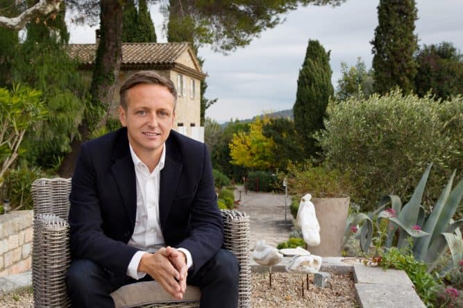 Insider’s guide to the Riviera 2 Insider’s guide to the Riviera 2