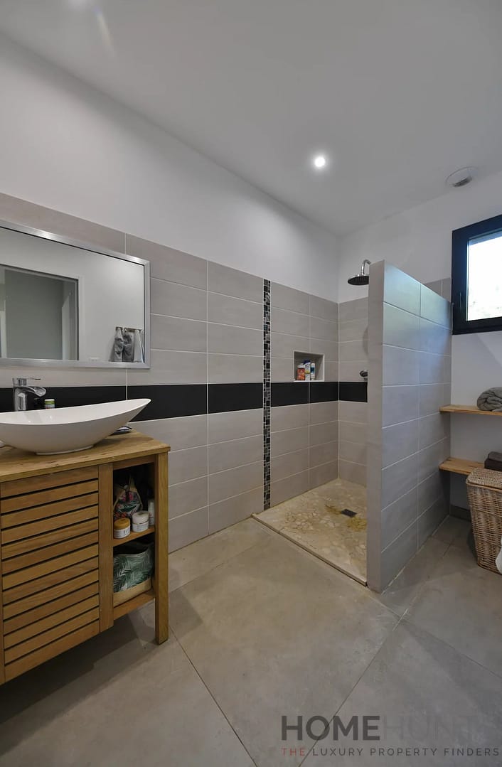 property_HH-15990663-26