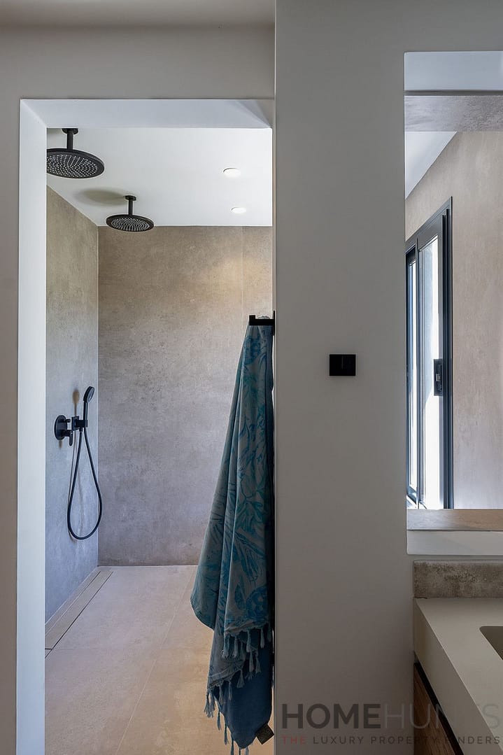 property_HH-15927095-19