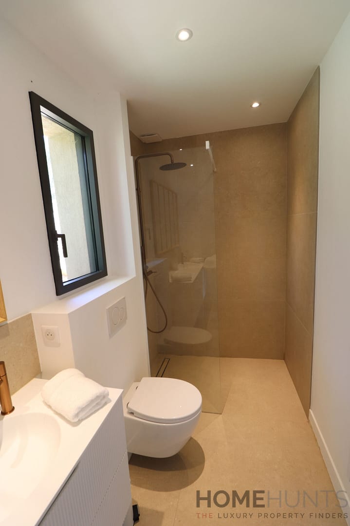 property_HH-16213402-12