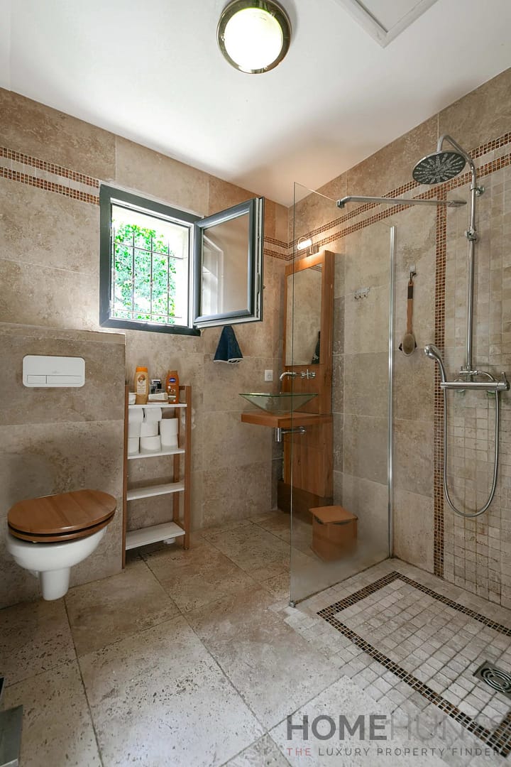 property_HH-15585898-10