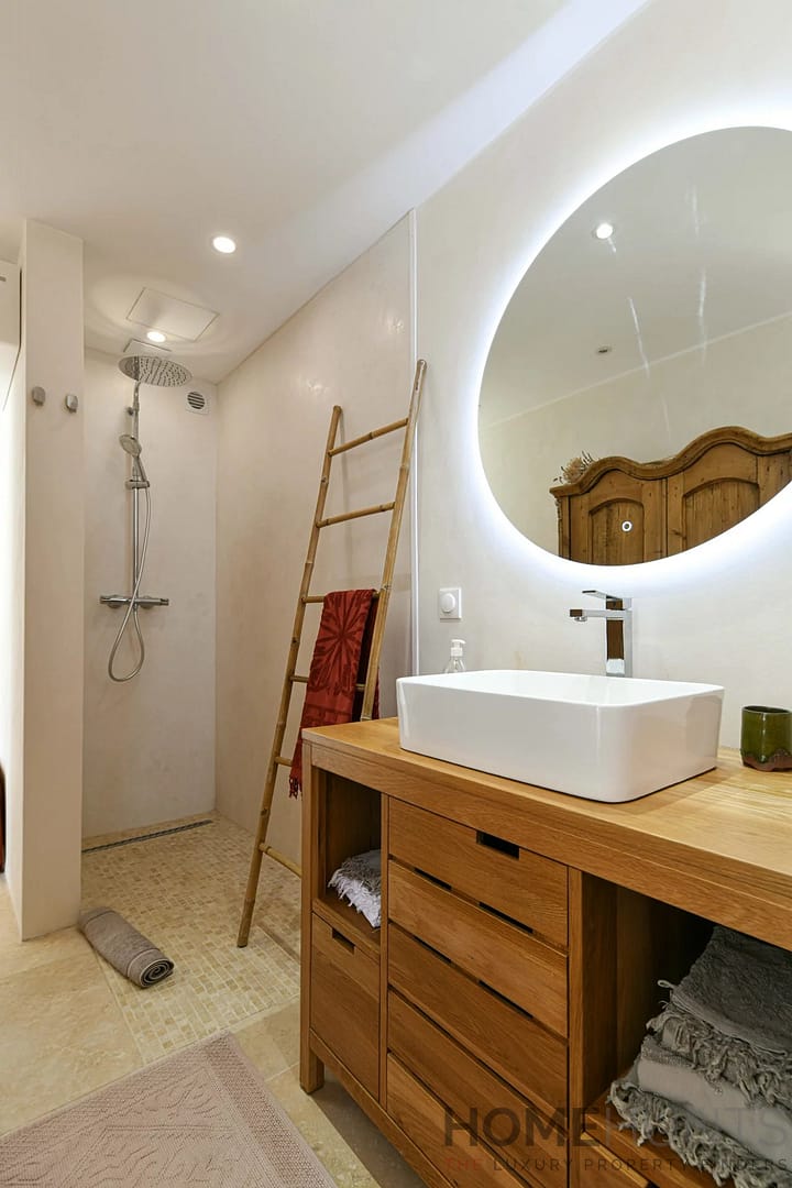 property_HH-15824709-22