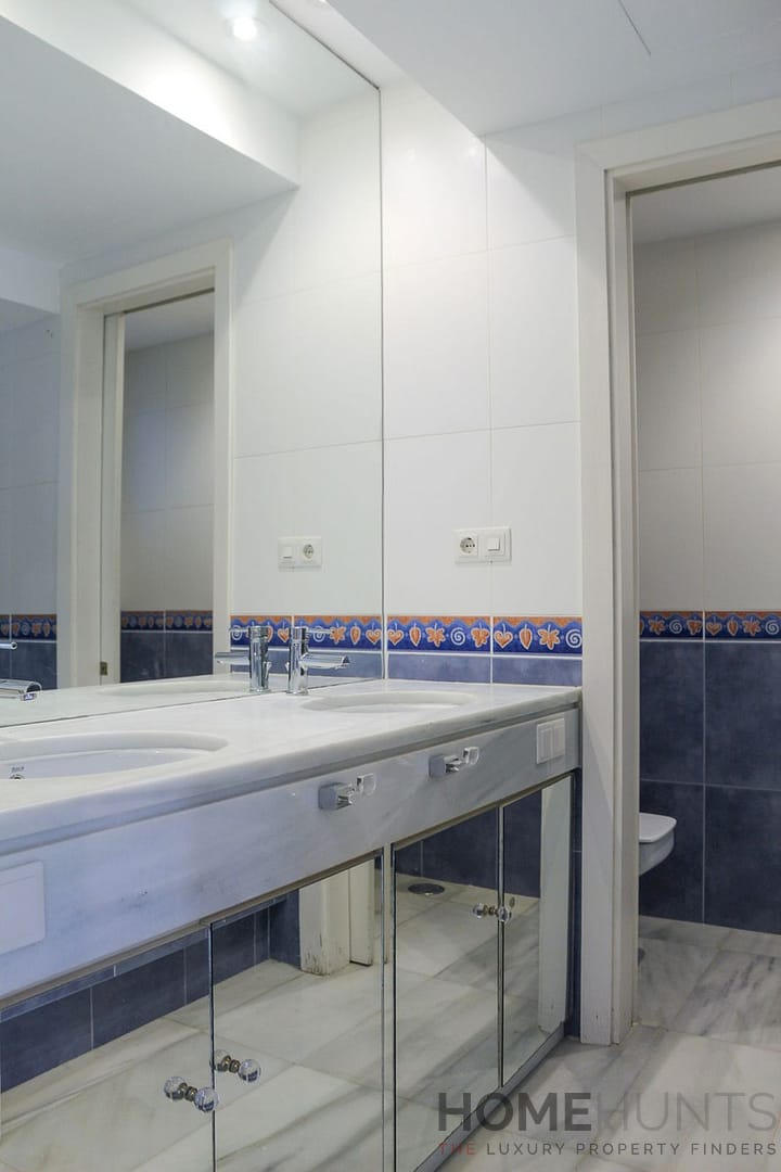 property_HH-15870702-12