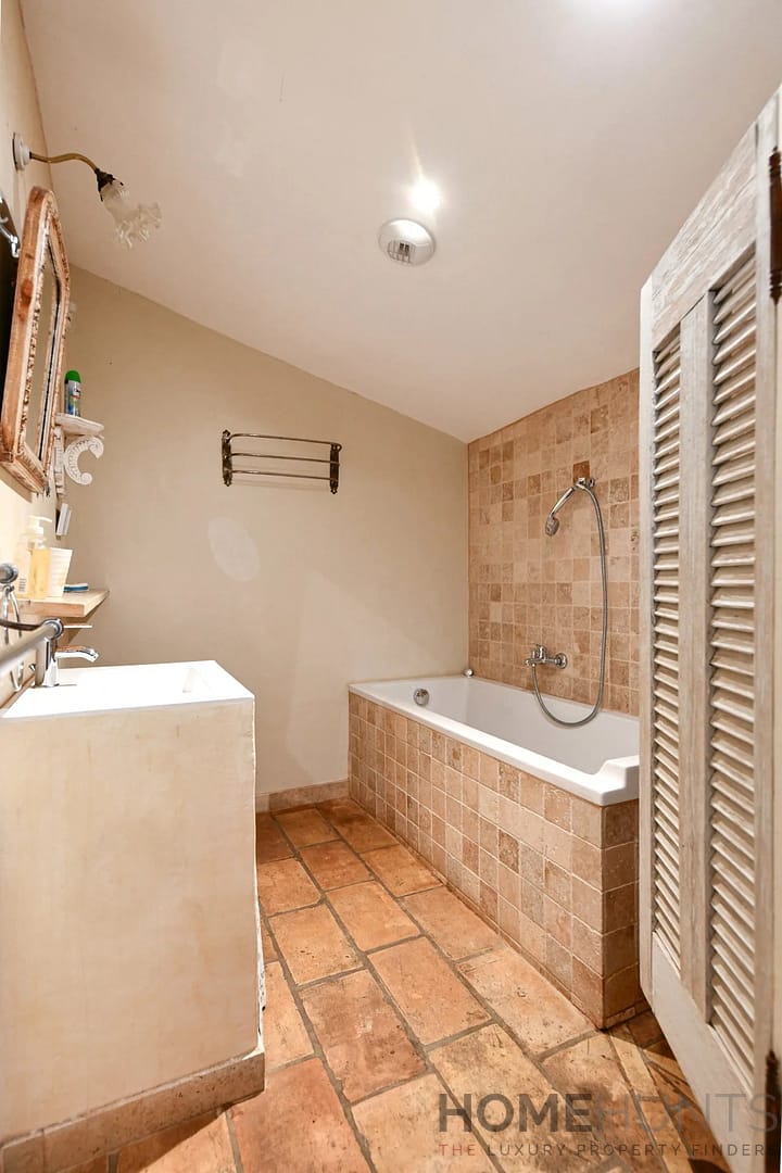 property_HH-16044034-10