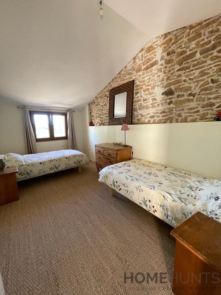 property_HH-15147668-11