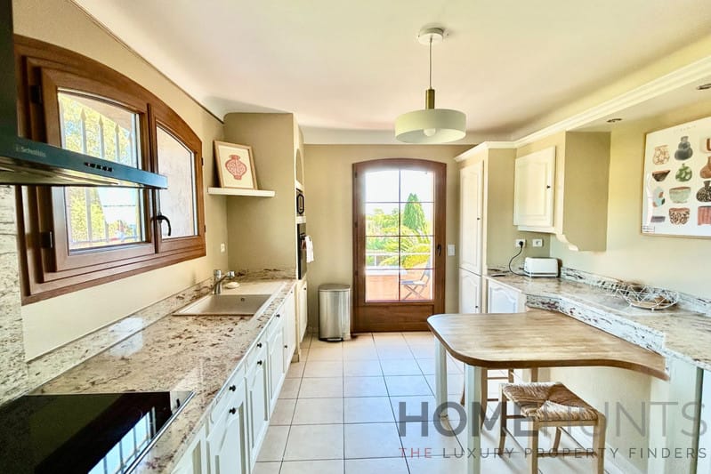 property_HH-15977930-8