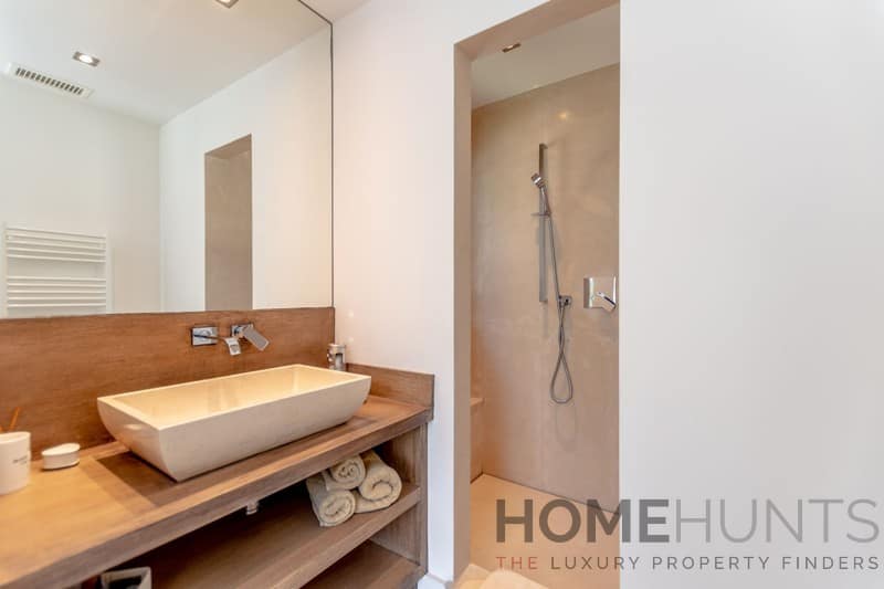 property_HH-15285918-14