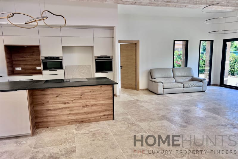 property_HH-15838907-10